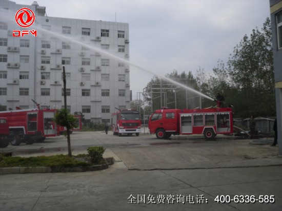 消防車試水檢驗(yàn)